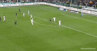 1666217600772034330.gif